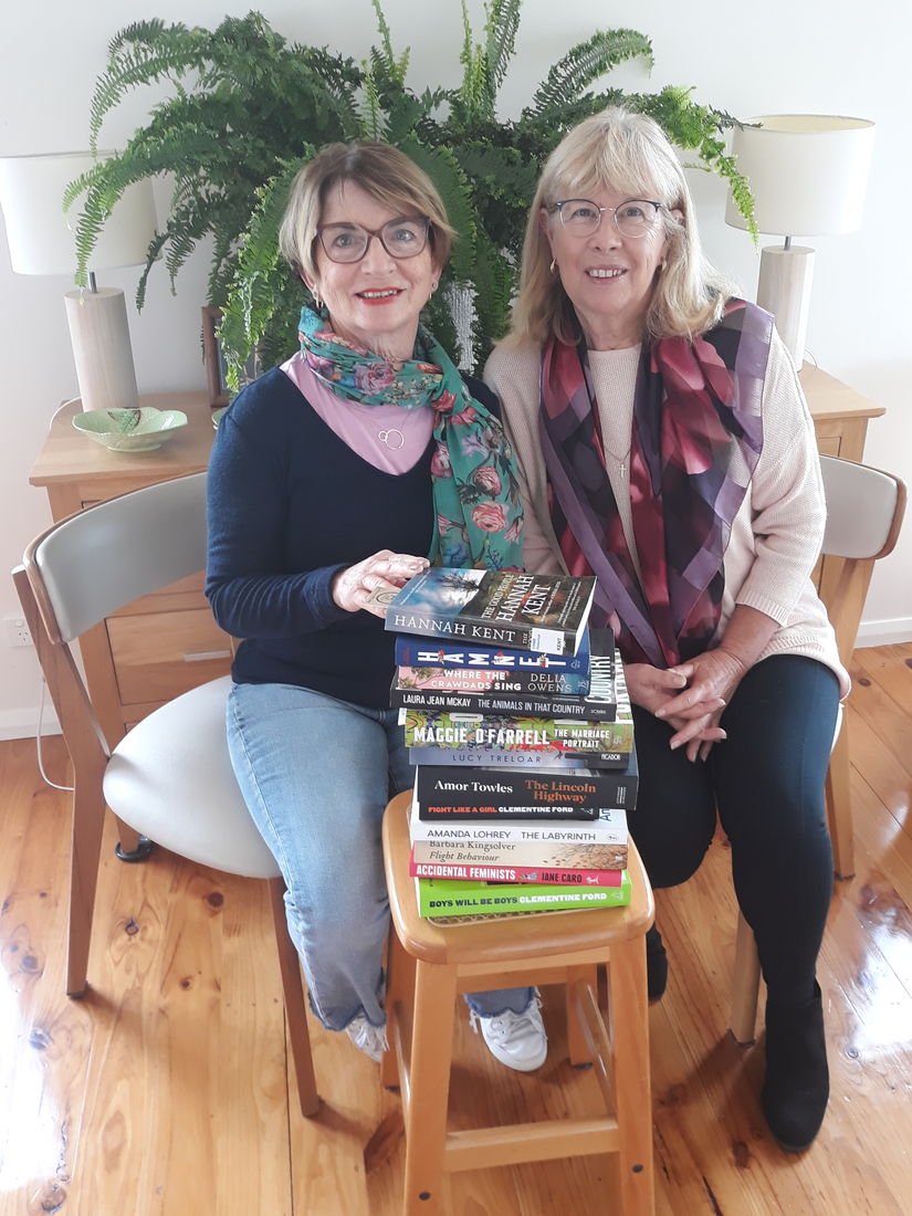 Reading discussion group